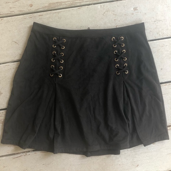 Soul sanctuary velvet skirt - Picture 1 of 1